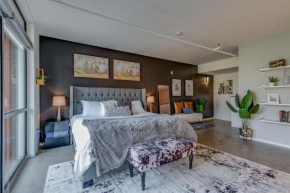 5M103- Modern Country 1bd 2-story Nashville Condo